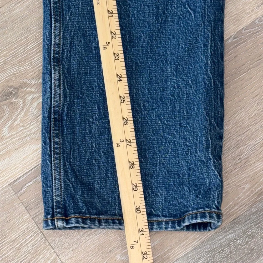 Abercrombie & Fitch Curve Love 90s Relaxed Jean High Rise Blue Denim 25 0R